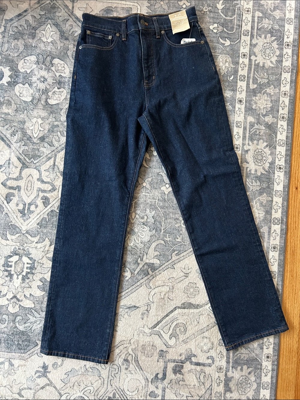 Madewell women’s Dark Blue Straight-Leg Jeans size 28 nwt
